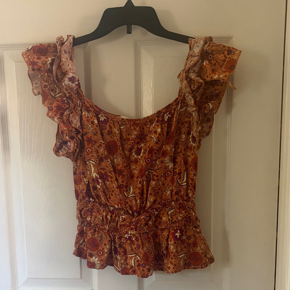 Women's Floral Ruffle Sleeve Blouse — Rust Floral